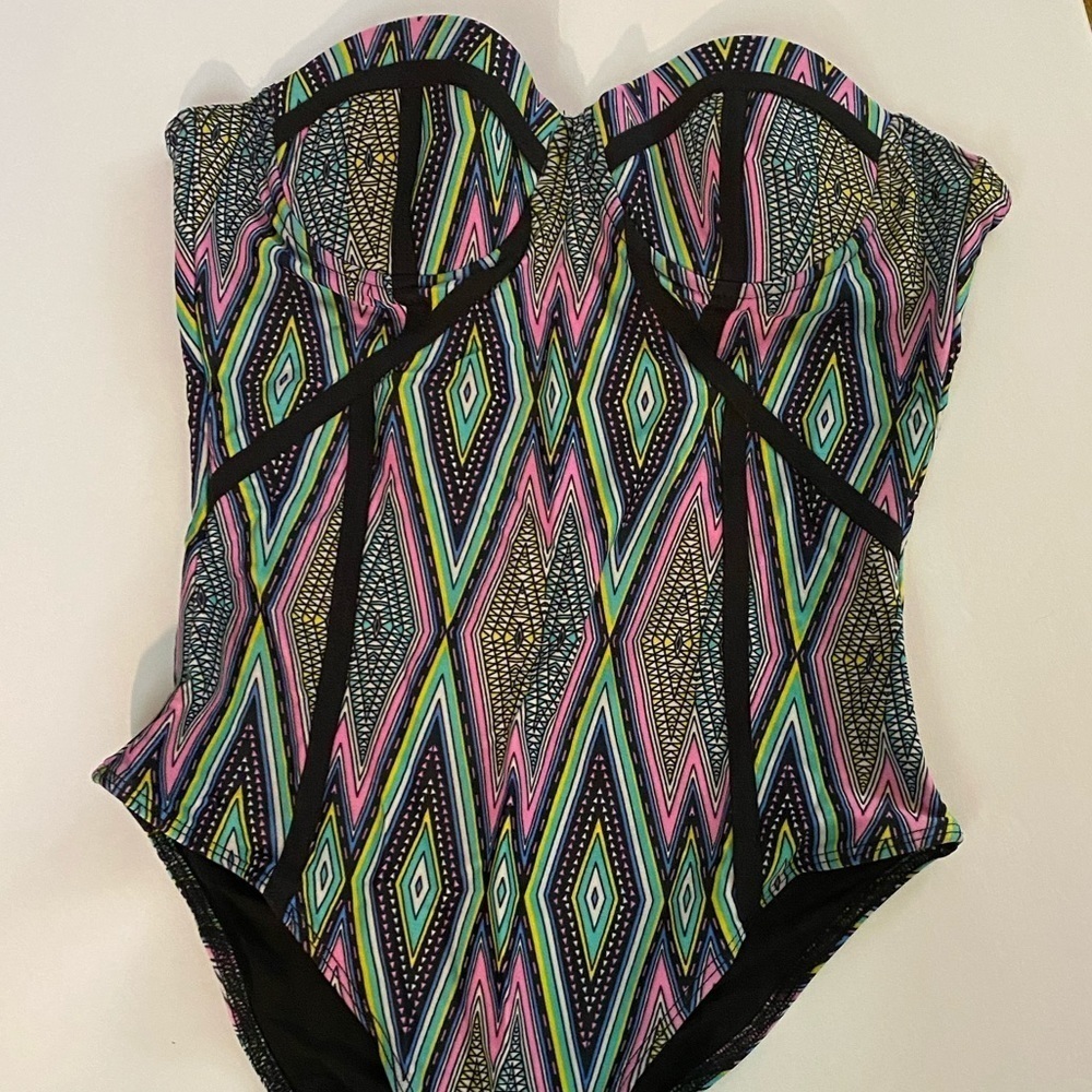 Beach Riot One Piece Bathing Suit - Picture 8 of 9
